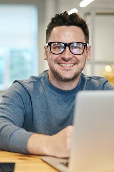 Why choose us Copywriter Client Testimonial Man 4